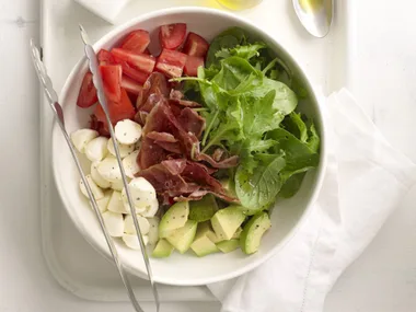 tomato and mozarella salad