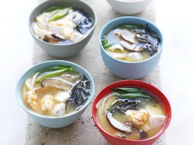 prawn and snapper miso soup