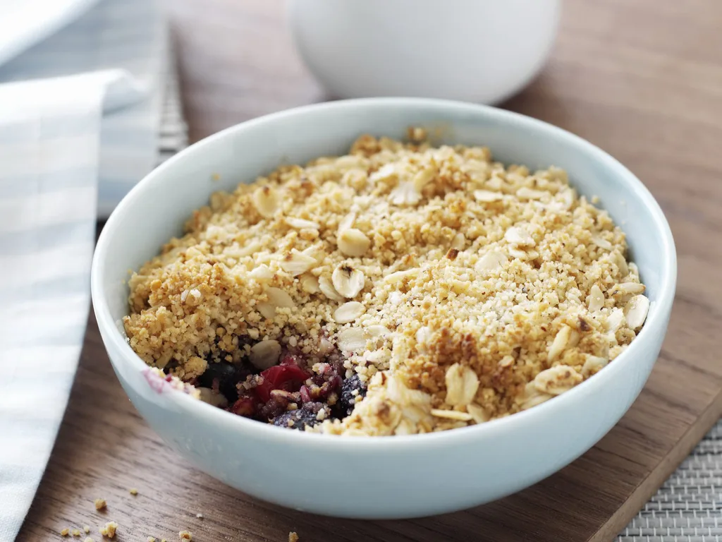 berry hazelnut crumbles