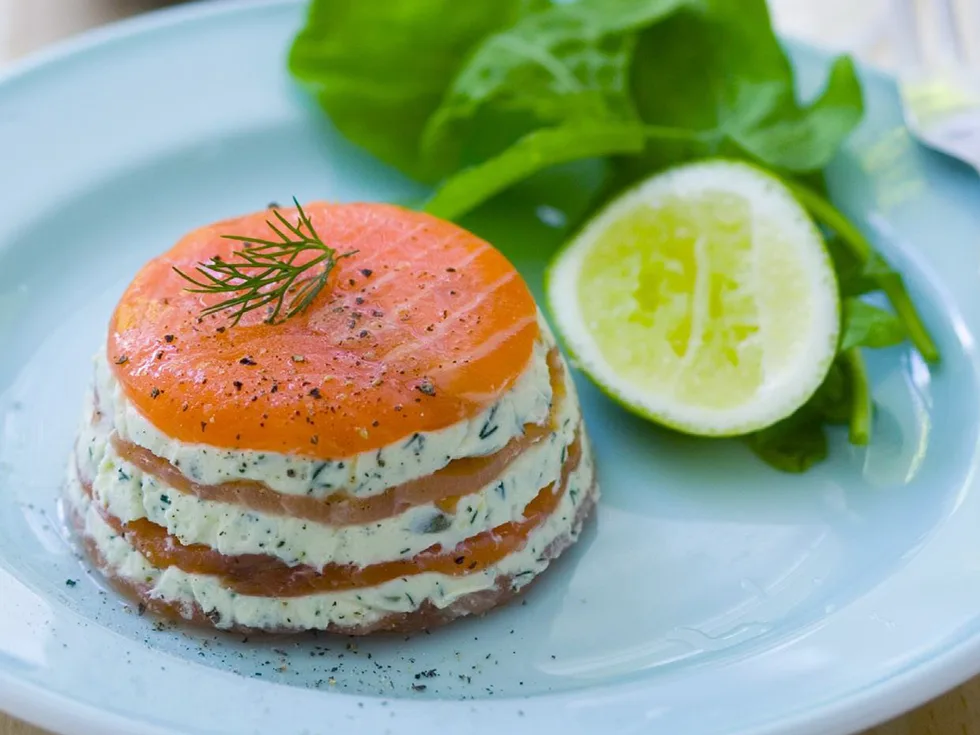 smoked salmon & cream cheese stacks