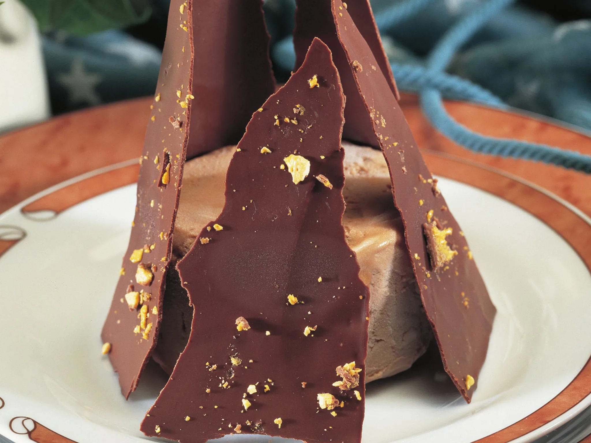 chocolate honeycomb ice-cream towers