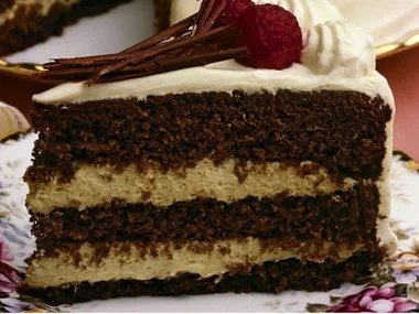 GINGER CHOCOLATE CAKE
