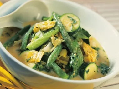 thai-style green vegetable curry