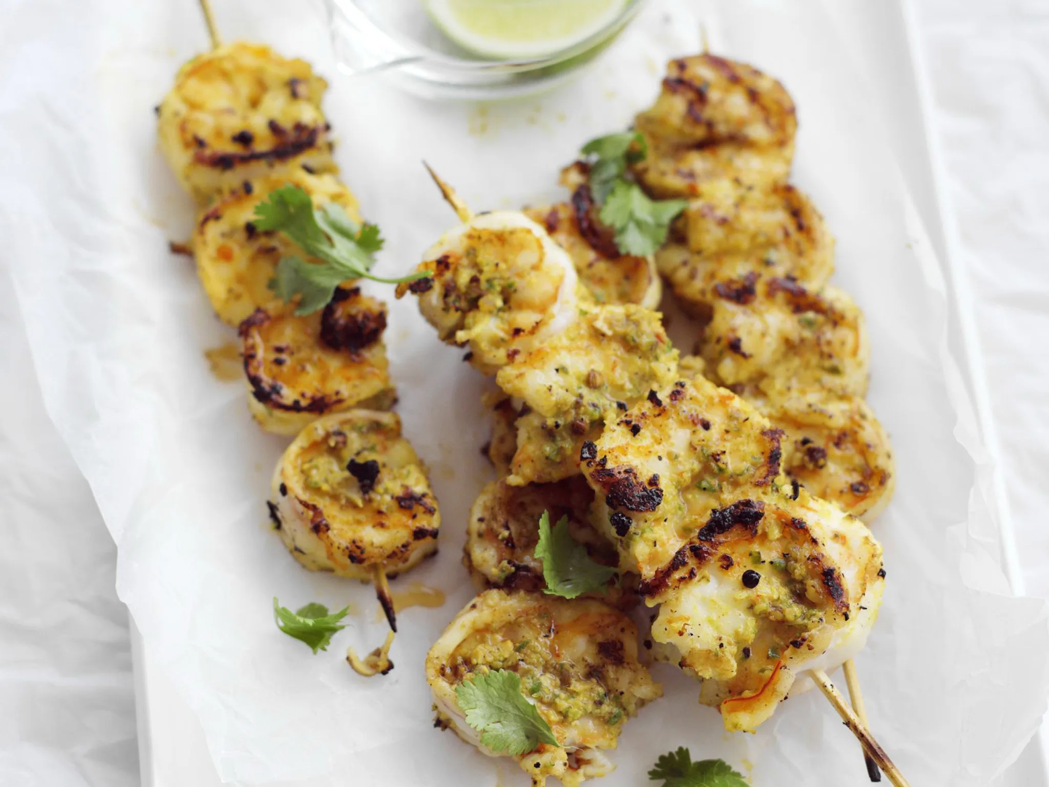 chilli king prawn skewers with pistachio coriander rub