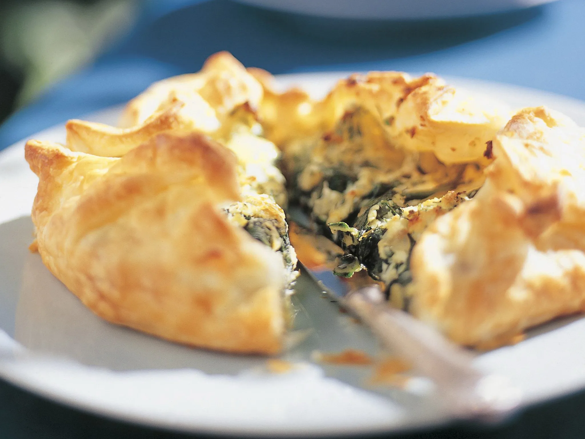 Free-form spinach and ricotta pie