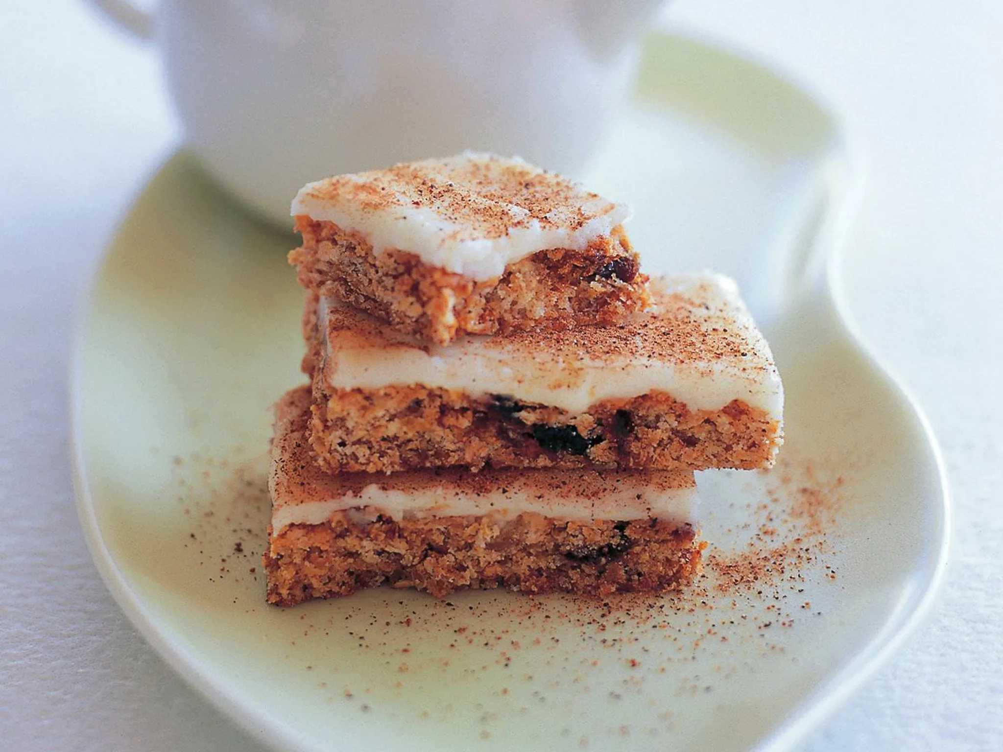 date and banana slice