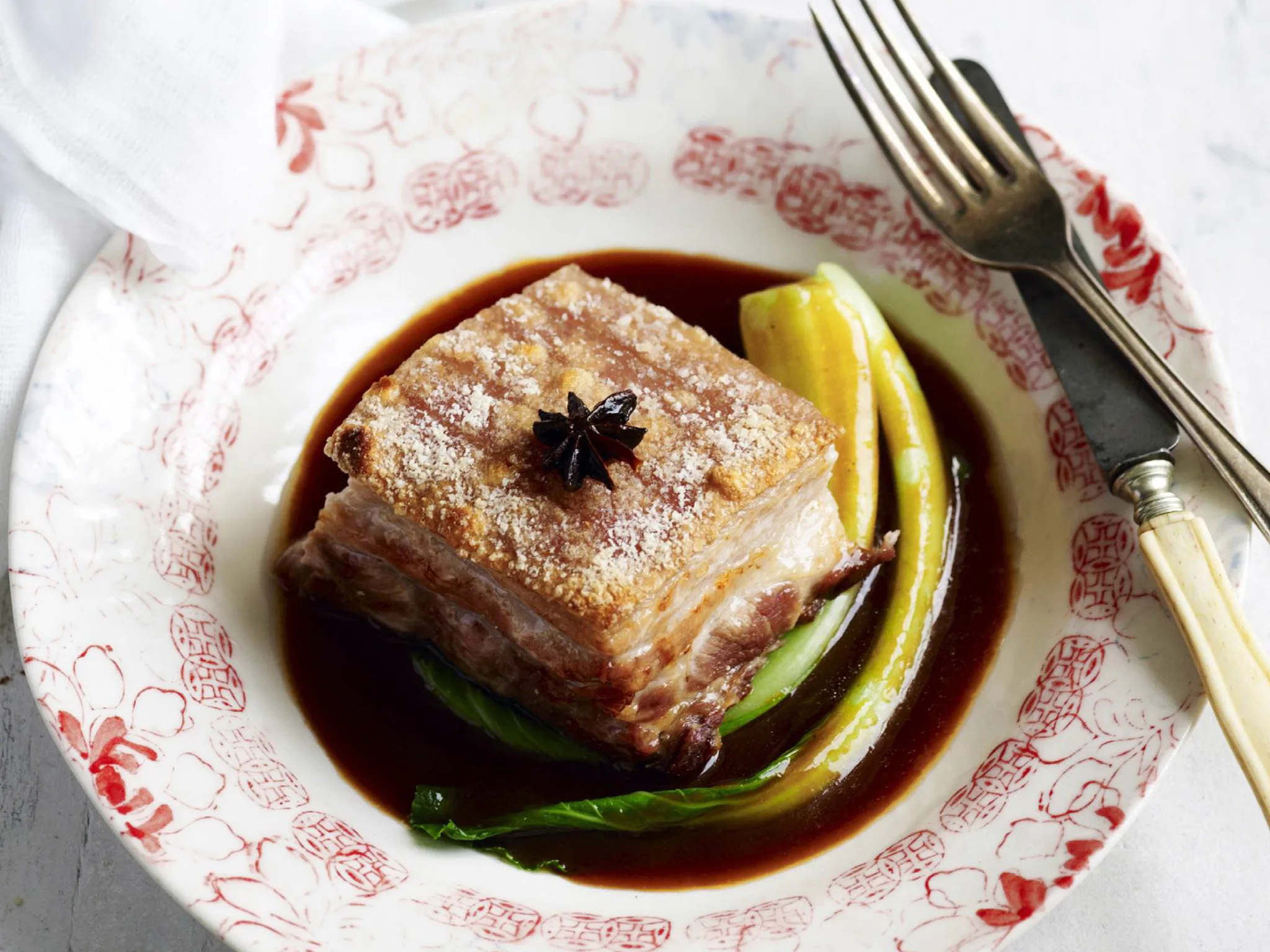 hoisin pork with salted crackling