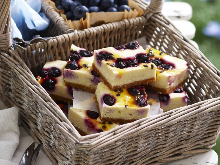 blueberry passionfruit cheesecake squares