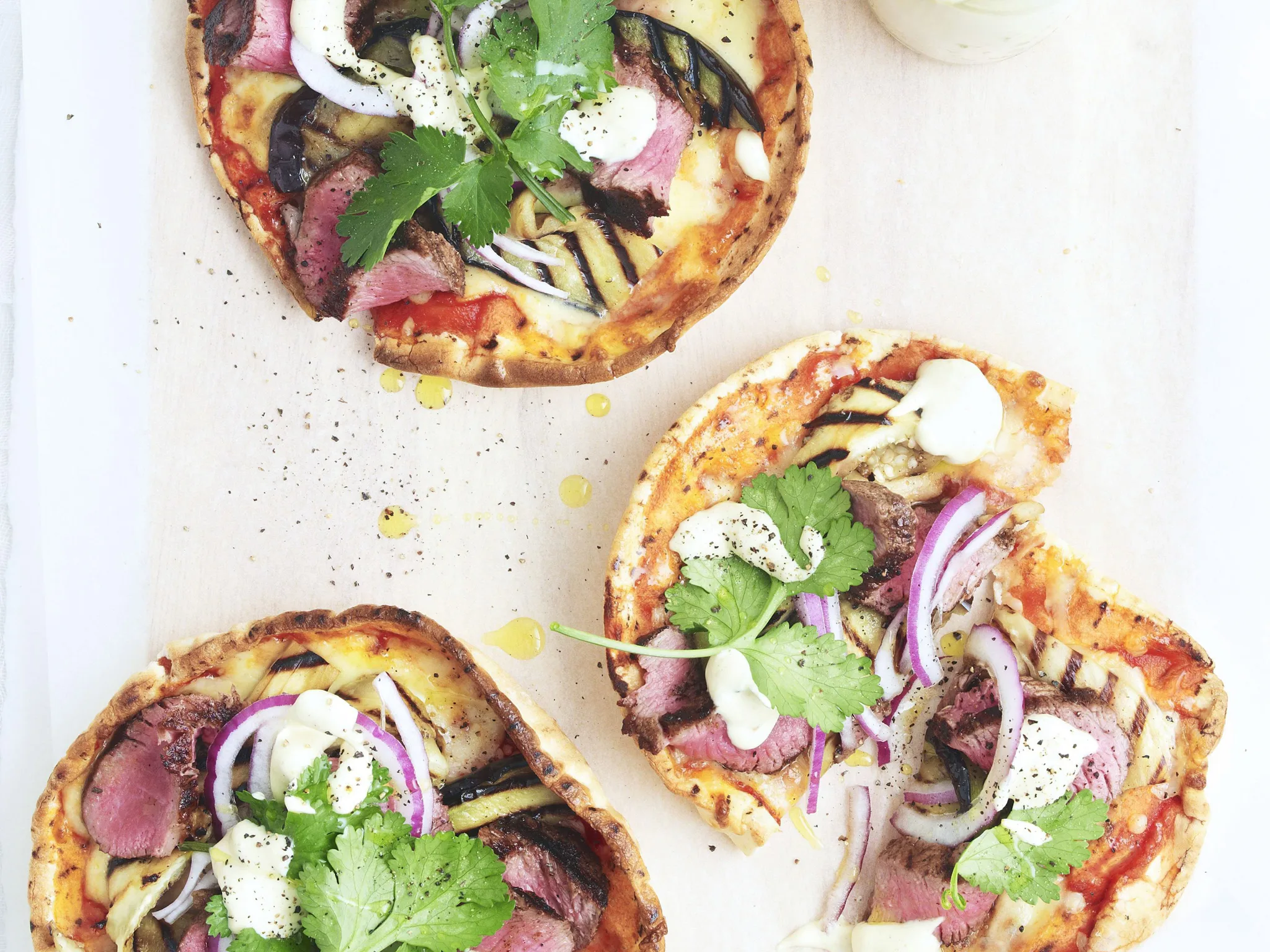 lamb and eggplant pitta pizza