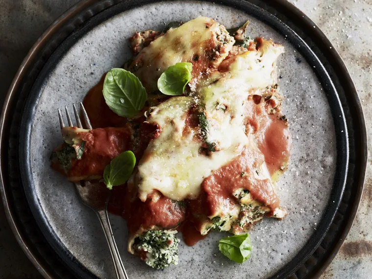 spinach and three cheese cannelloni