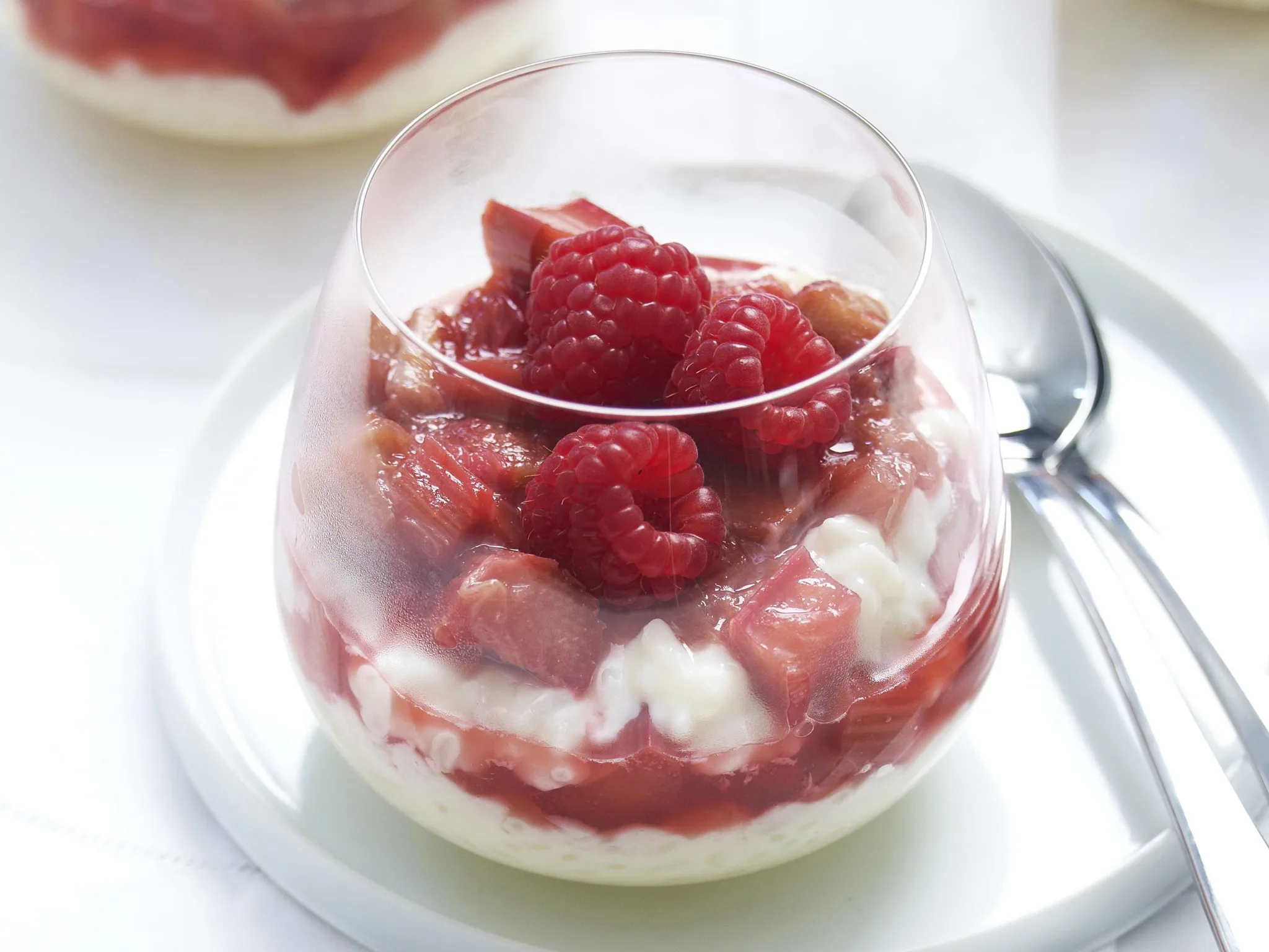 creamed rice with rhubarb and raspberries