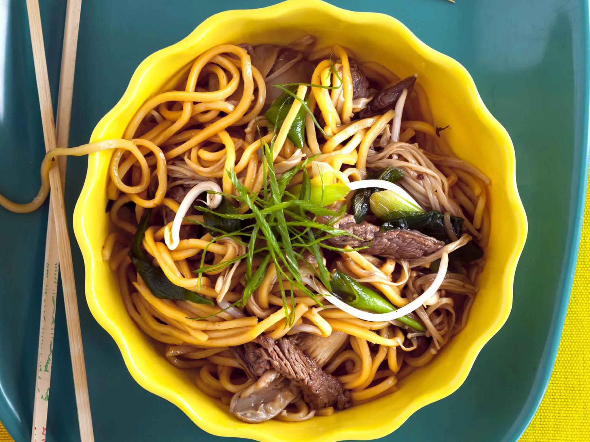 stir-fried beef with hokkien noodles