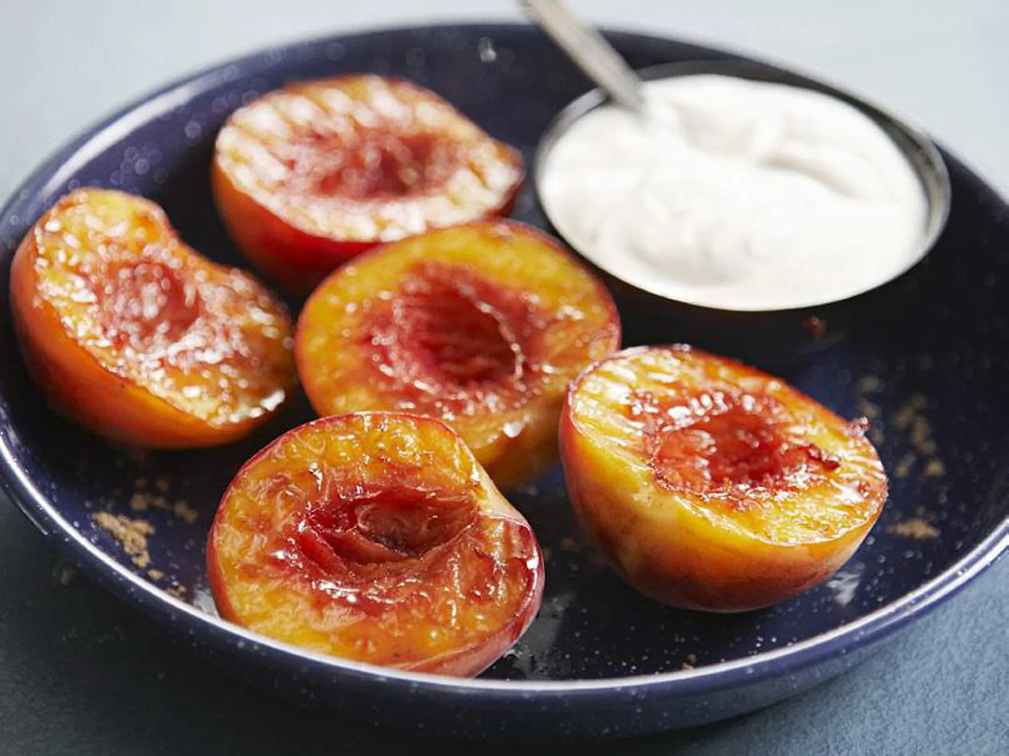 caramelised peaches