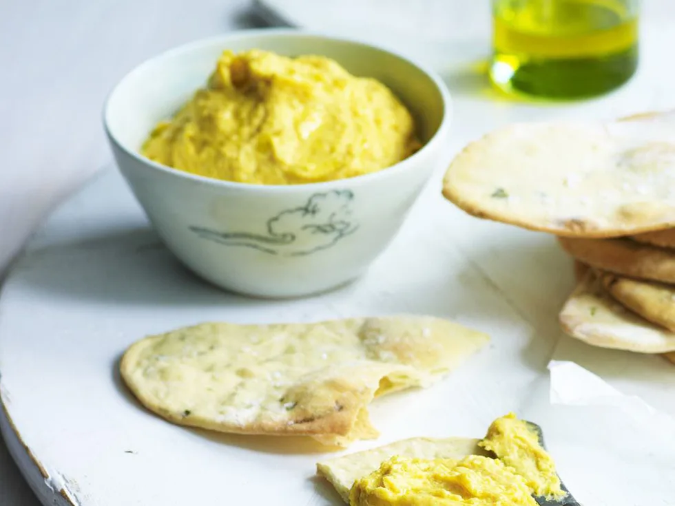 pumpkin hummus with green onion crisps