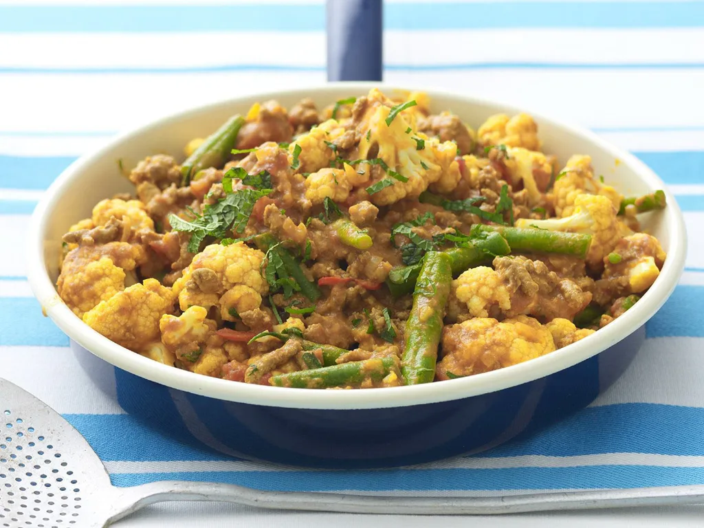 beef, cauliflower and bean curry