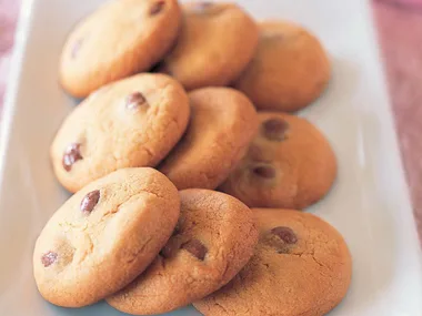 Scorched Peanut Cookies