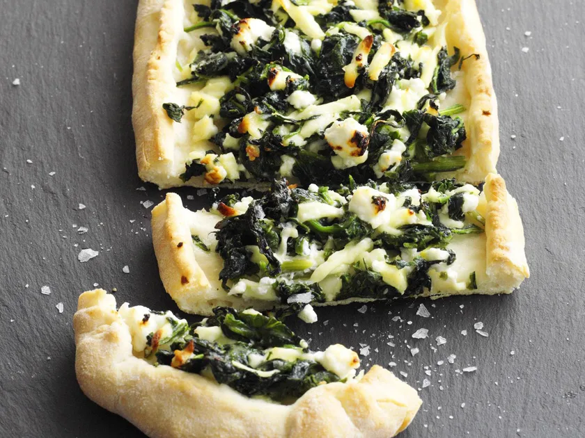 Spinach and fetta pide | Women's Weekly Food
