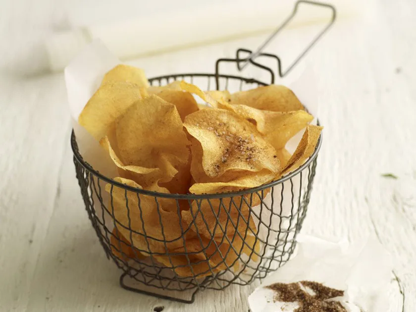Deep-fried potato crisps | Women's Weekly Food
