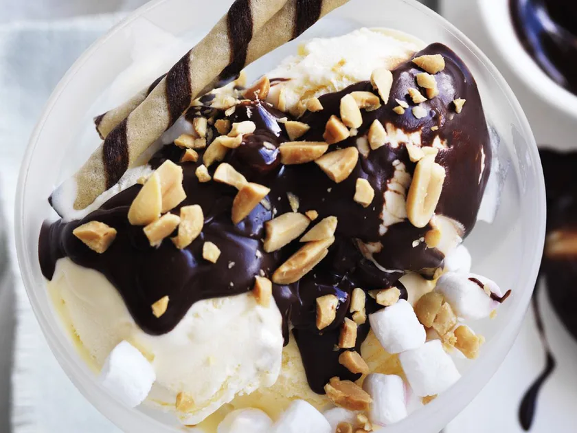 Ice-cream sundaes | Women's Weekly Food