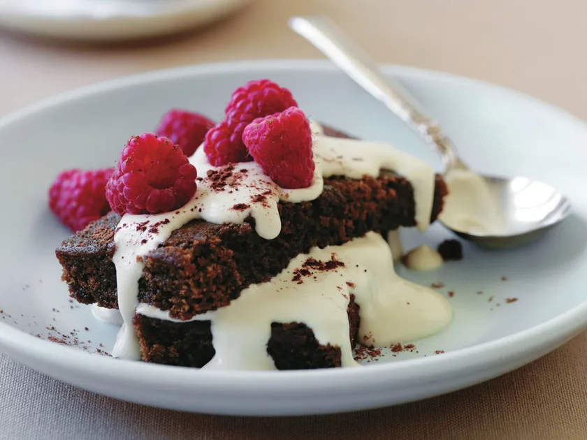 Tiramisu cake with berries | Women's Weekly Food