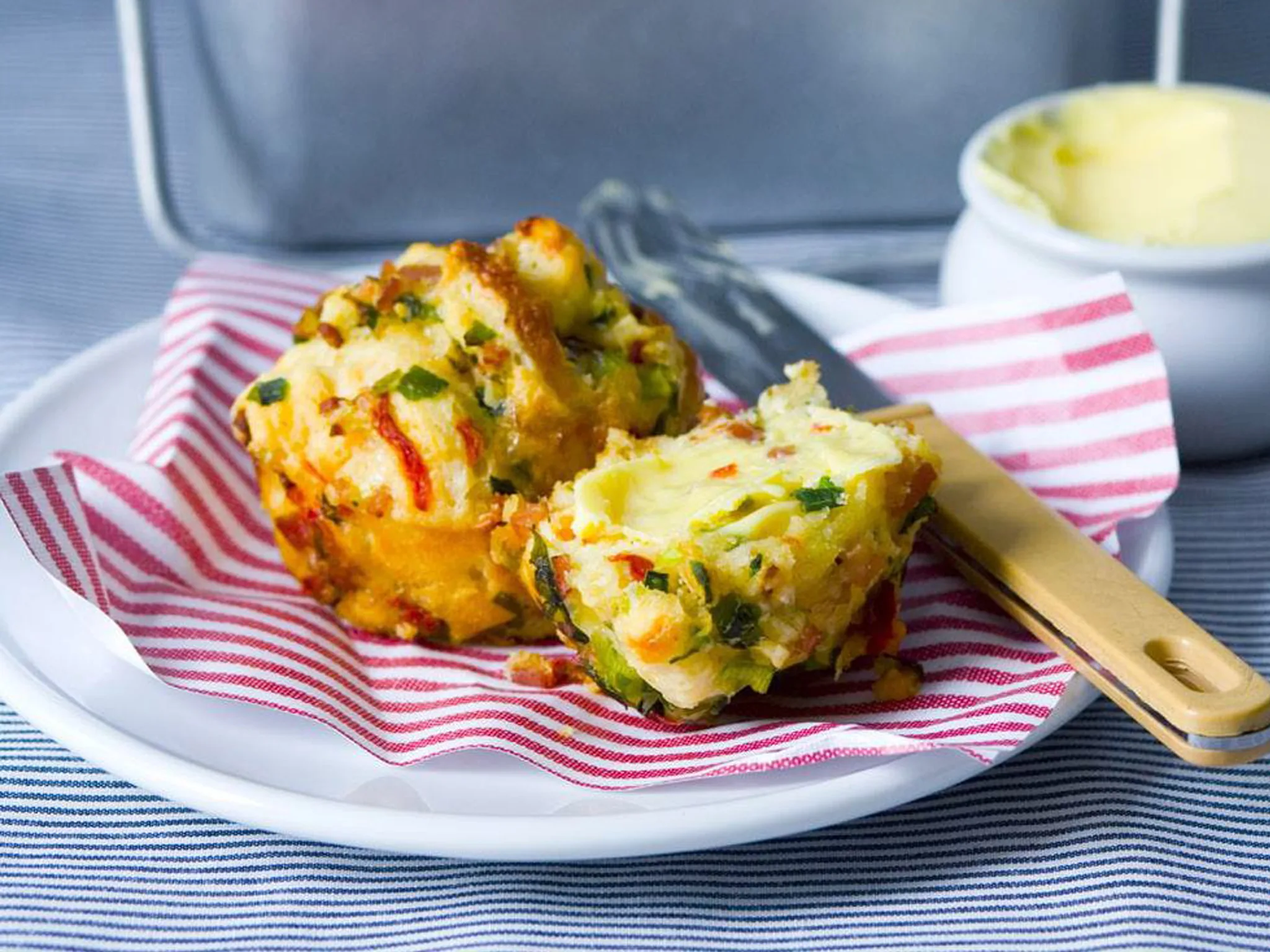 PIZZA MUFFINS