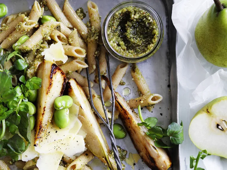 pasta with nut paste,pears & broad beans