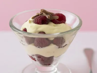 RASPBERRY COCONUT CREAM