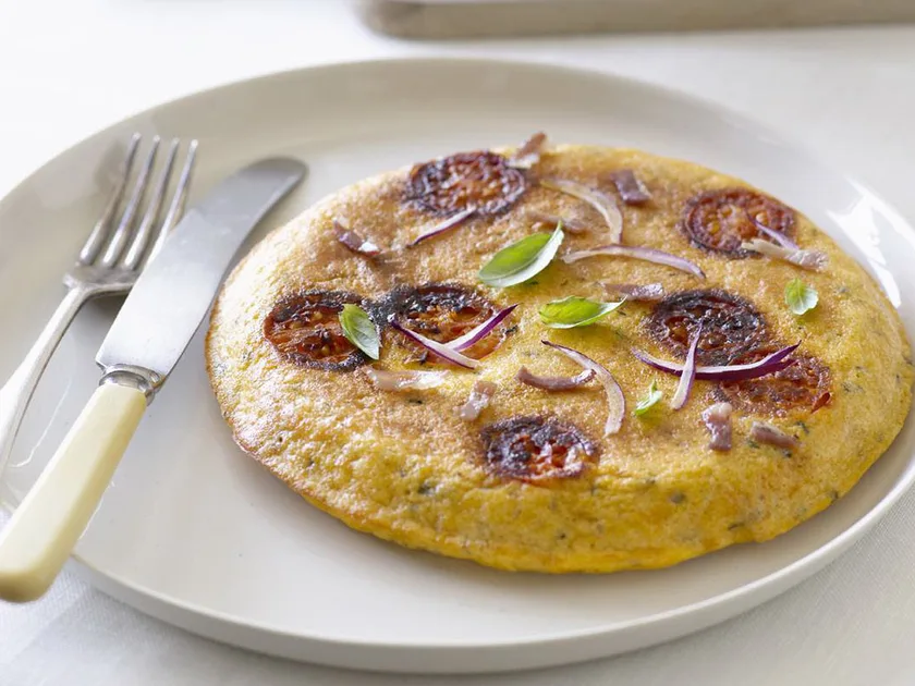 Tomato, basil and pancetta omelette | Women's Weekly Food