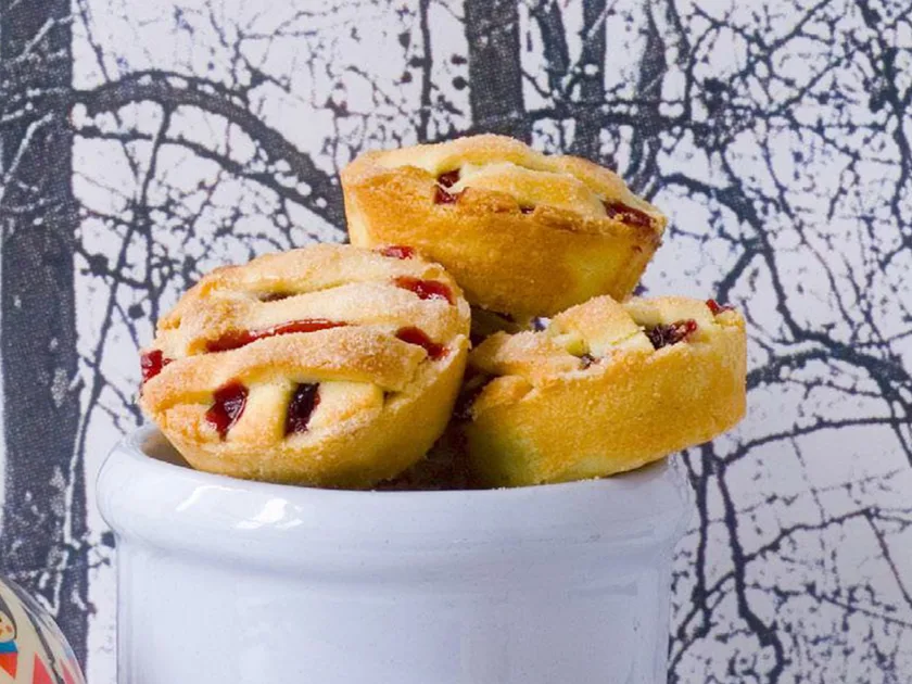 Apple cherry pies | Women's Weekly Food