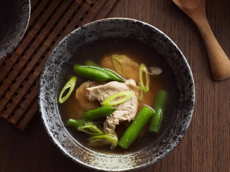 Pork and green bean miso soup