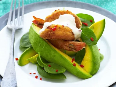 avocado and prawn salad