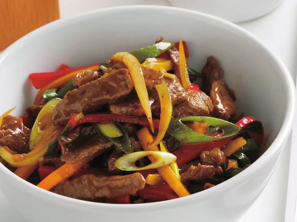 stir-fried lamb in hoisin sauce