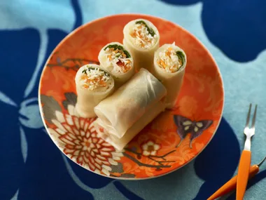 green papaya rice paper rolls