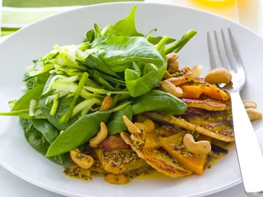 spinach and haloumi salad with pumpkin and cashews
