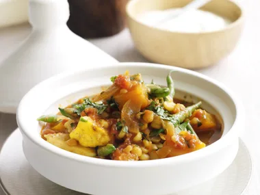 Vegetable tagine with split peas