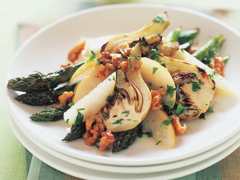 Grilled Asparagus, Fennel and Walnut Salad