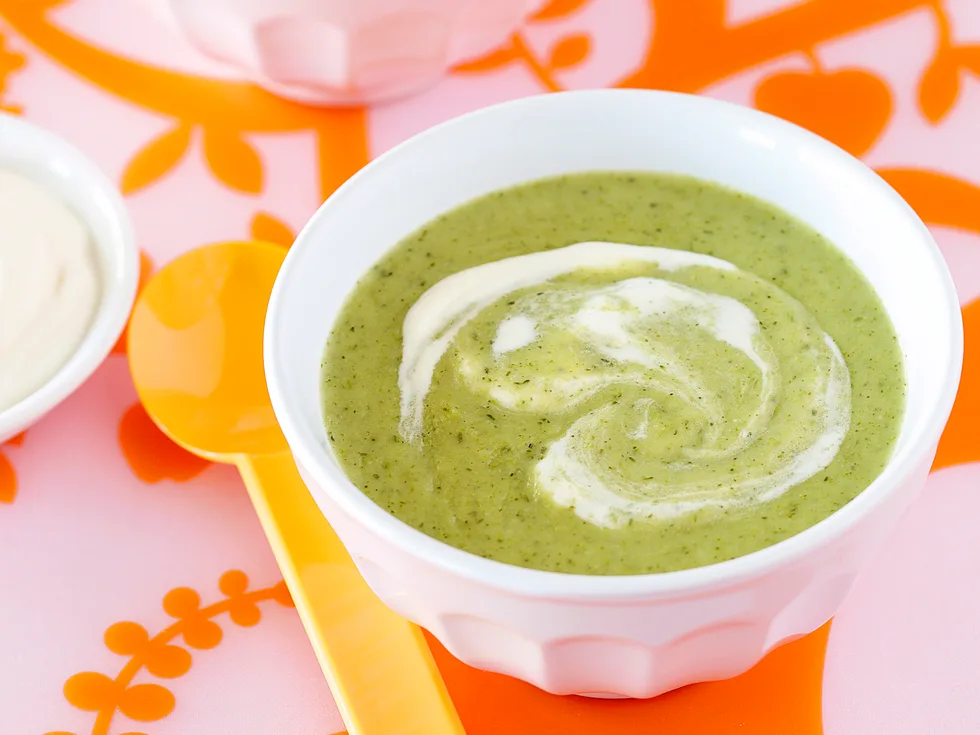 Cream of broccoli and cauliflower soup