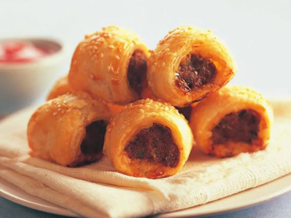 SAUSAGE ROLLS