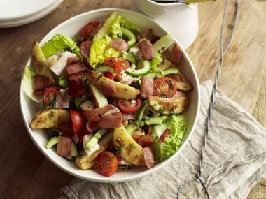 chicken and wedges salad