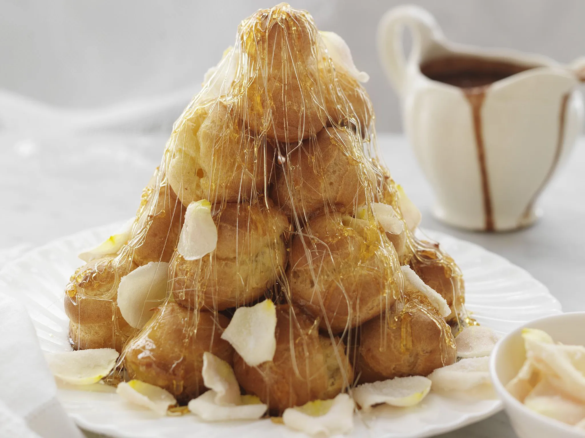 valentine's croquembouche