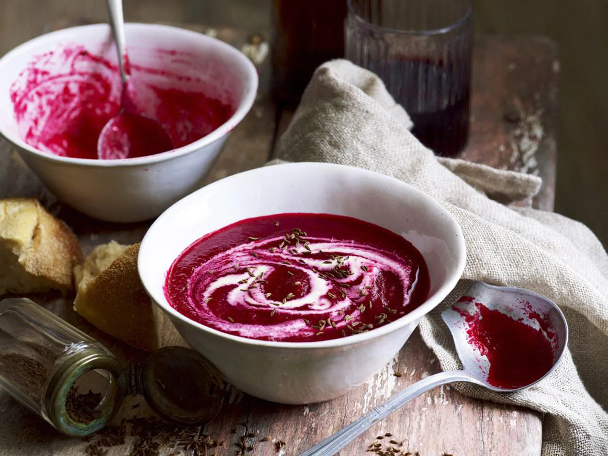 garlic beetroot soup