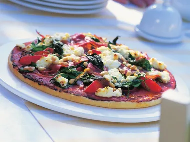 pizza with prosciutto and ricotta