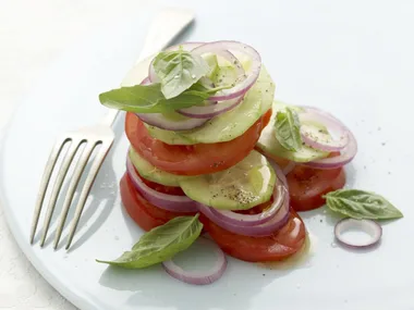 tomato, onion & cucumber salad
