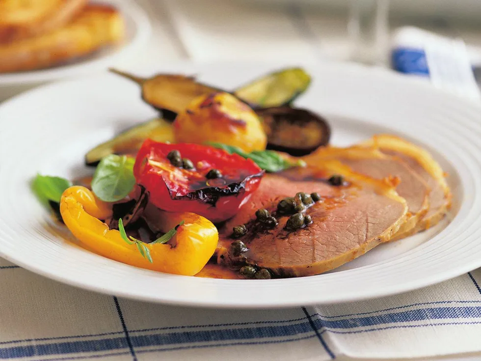 Mediterranean roast beef and vegetables