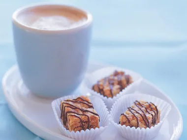 chocolate cornflake slice