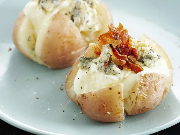 blue cheese baked potatoes