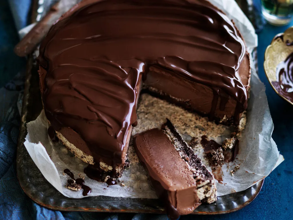 Chilli chocolateICE-CREAM TORTE