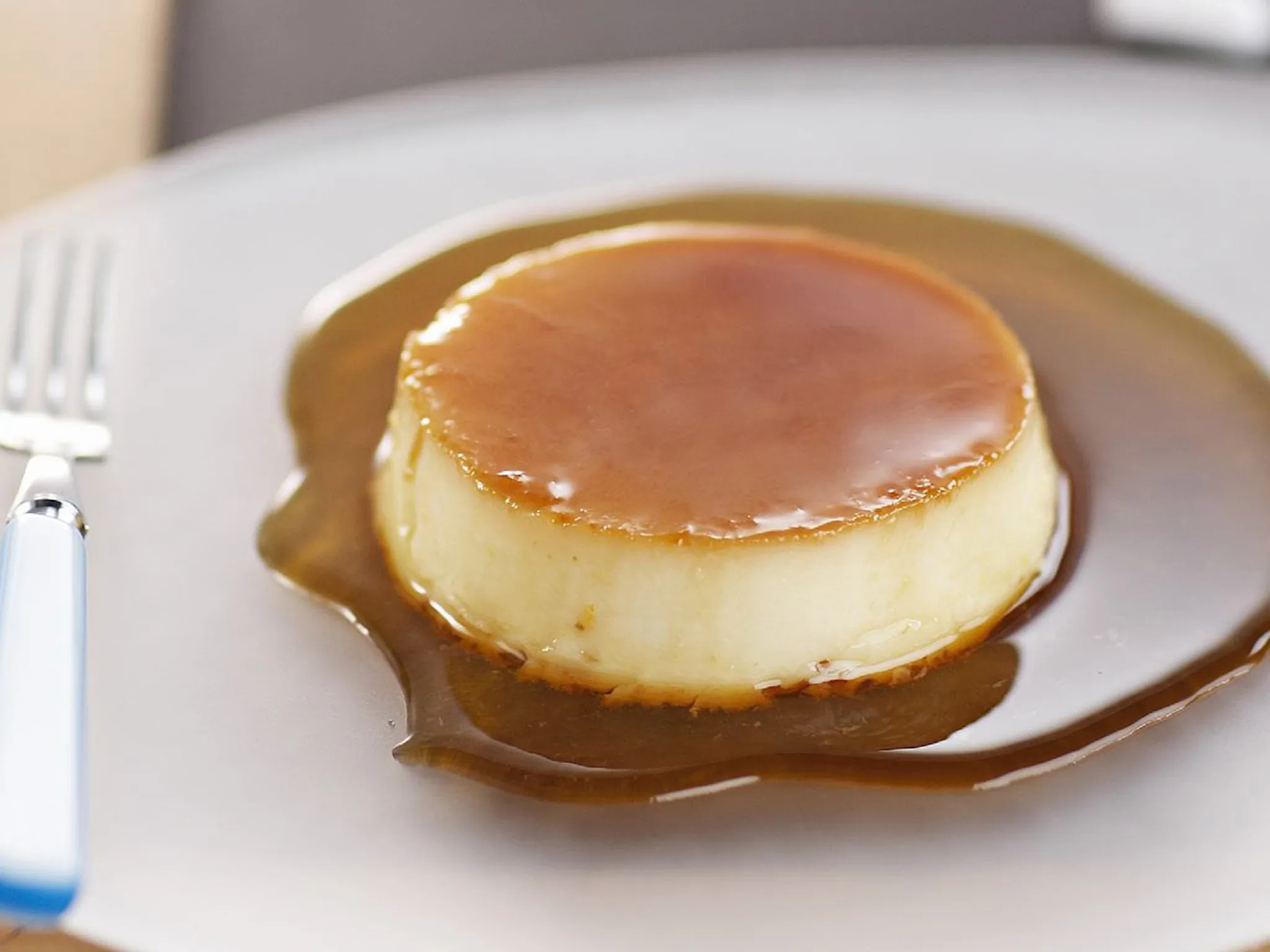 orange crème caramels