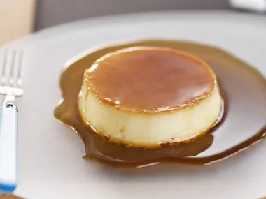 orange crème caramels