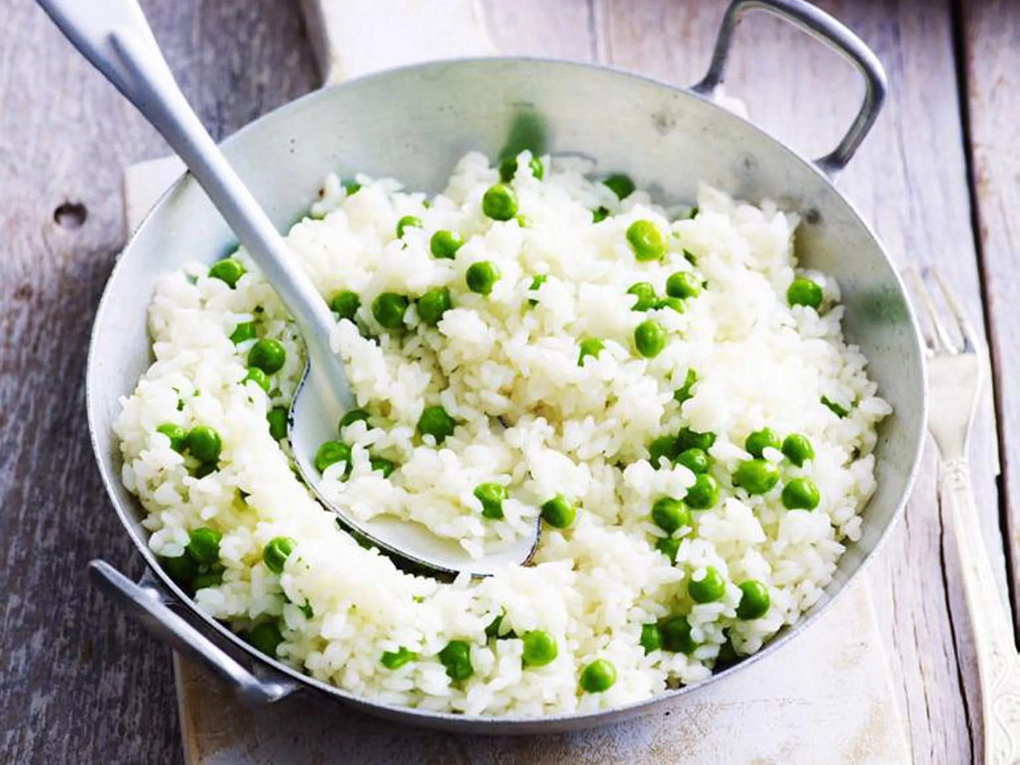 SPANISH RICE AND PEAS